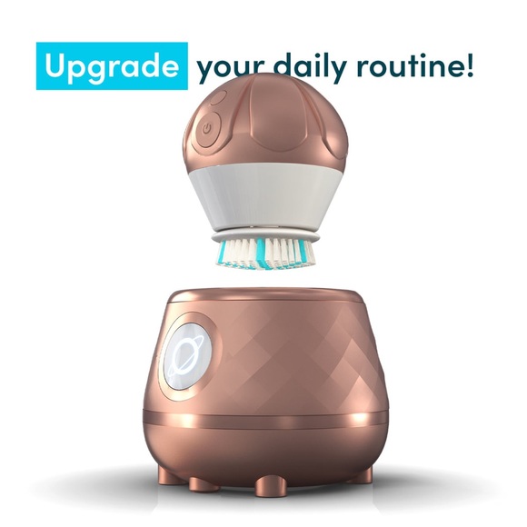 TAO Clean Ross Gold Orbital Face Brush & Cleaning Station - Picture 5 of 8